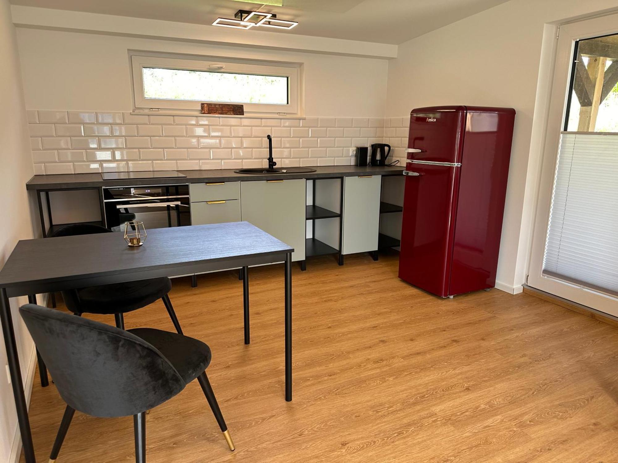 Deluxe Ferienwohnung für 4 bis 6 Personen kinder- und tierfreundlich W-LAN kostenfrei Lancken-Granitz Exterior foto